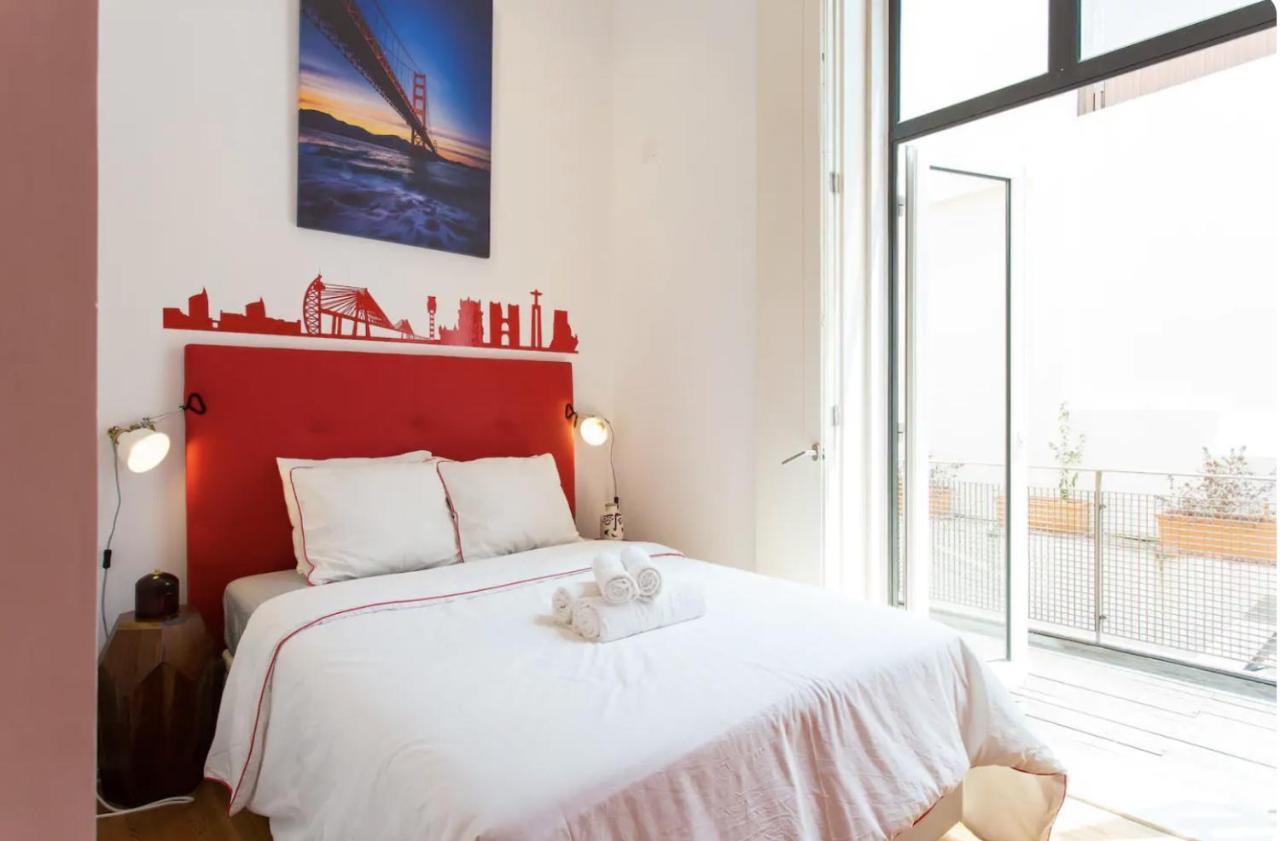 Ferienwohnung Beautiful 3-Story House In Chiado With A 40M² Private Terrace Lissabon Exterior foto