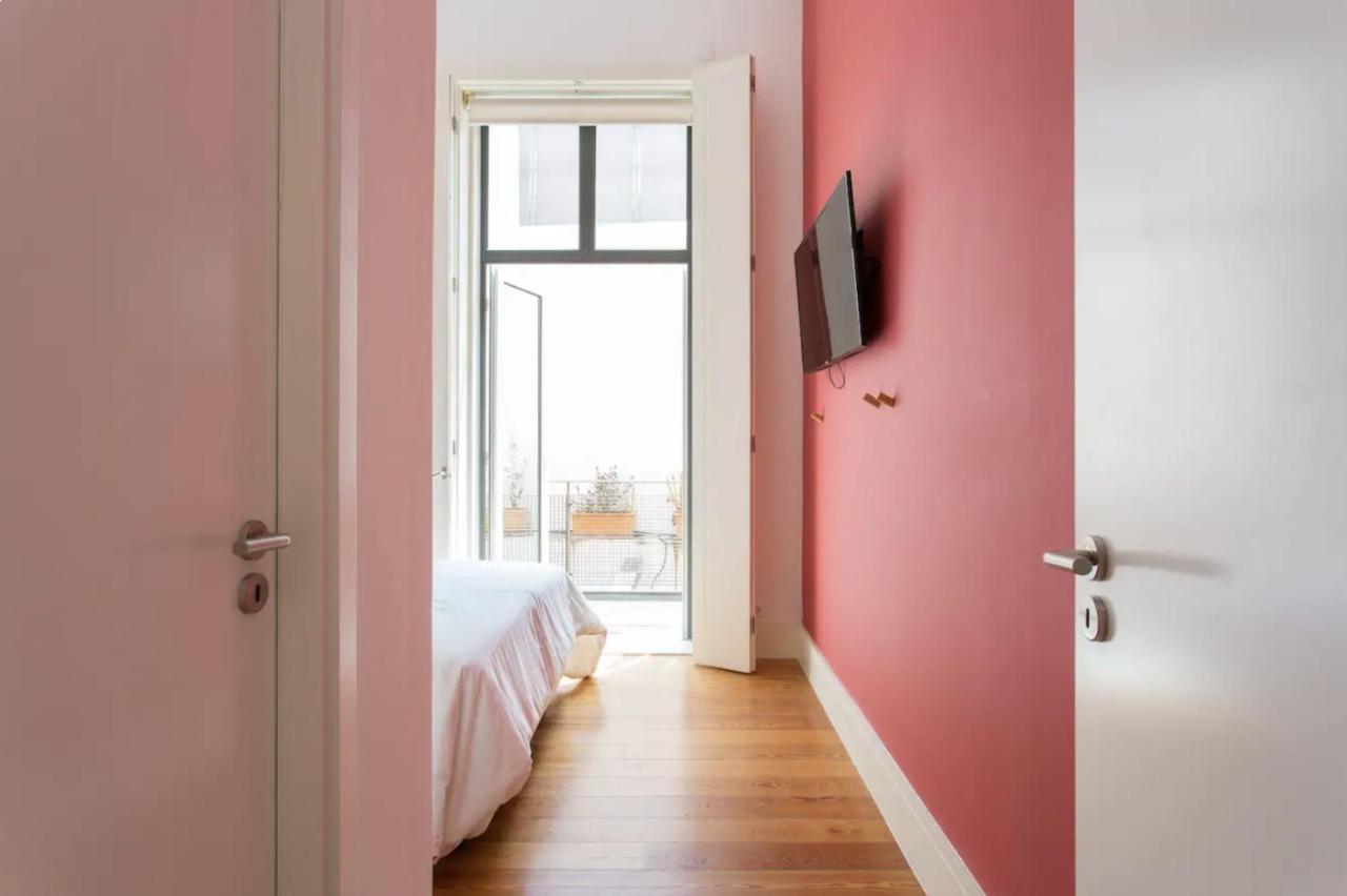 Ferienwohnung Beautiful 3-Story House In Chiado With A 40M² Private Terrace Lissabon Exterior foto