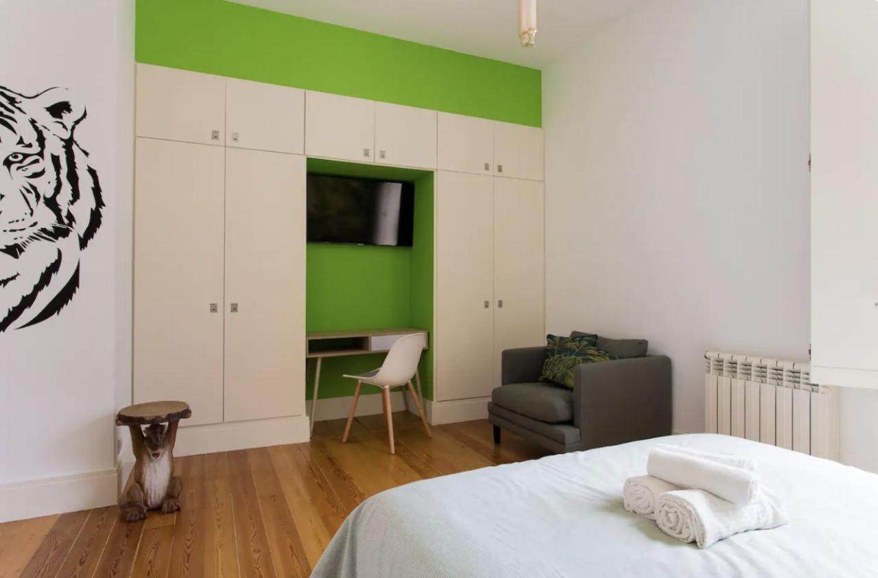 Ferienwohnung Beautiful 3-Story House In Chiado With A 40M² Private Terrace Lissabon Exterior foto