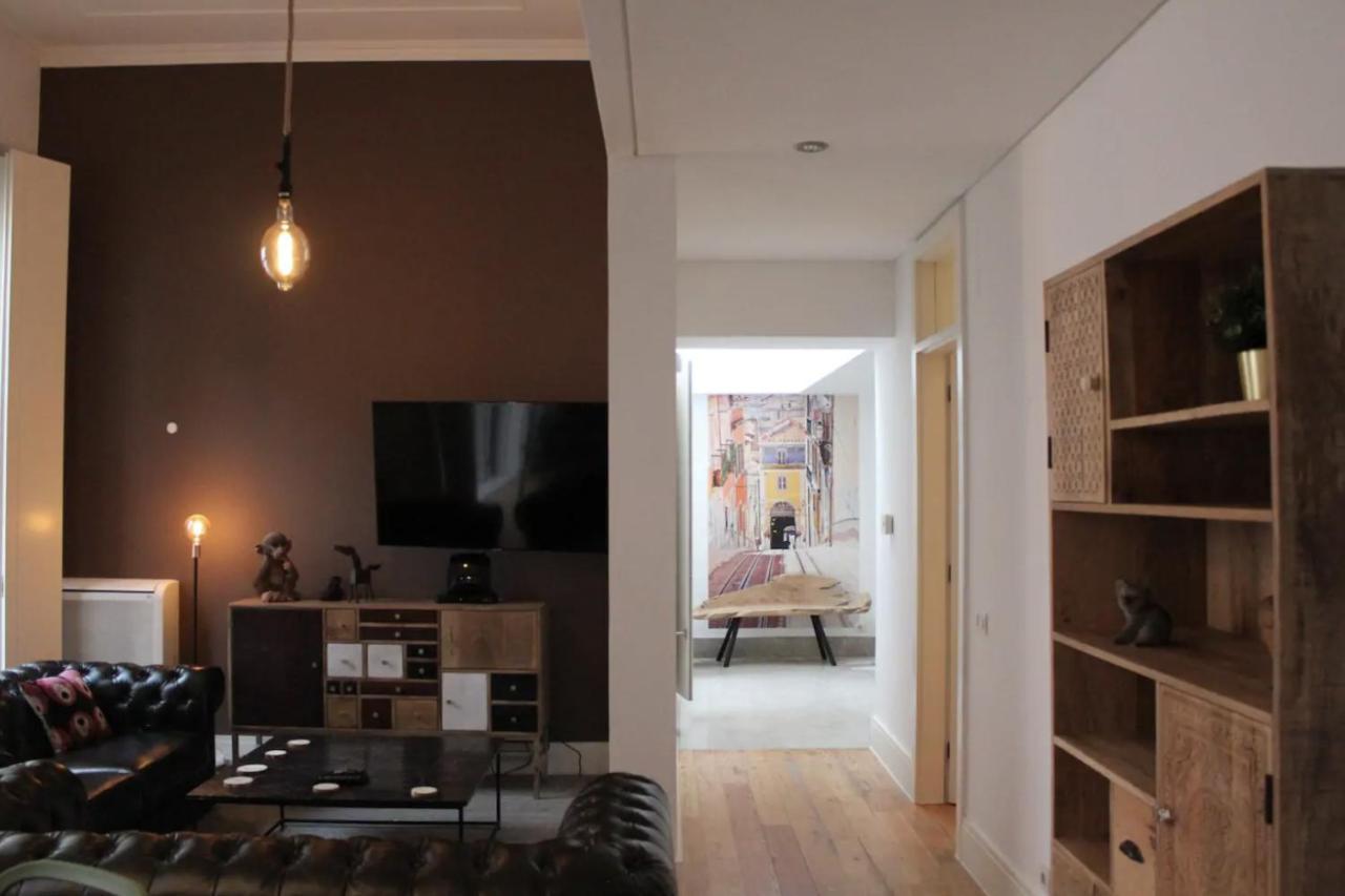 Ferienwohnung Beautiful 3-Story House In Chiado With A 40M² Private Terrace Lissabon Exterior foto