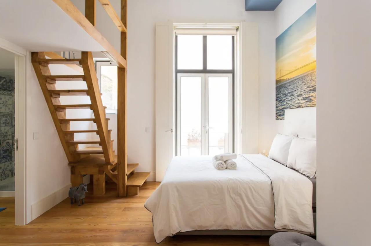 Ferienwohnung Beautiful 3-Story House In Chiado With A 40M² Private Terrace Lissabon Exterior foto