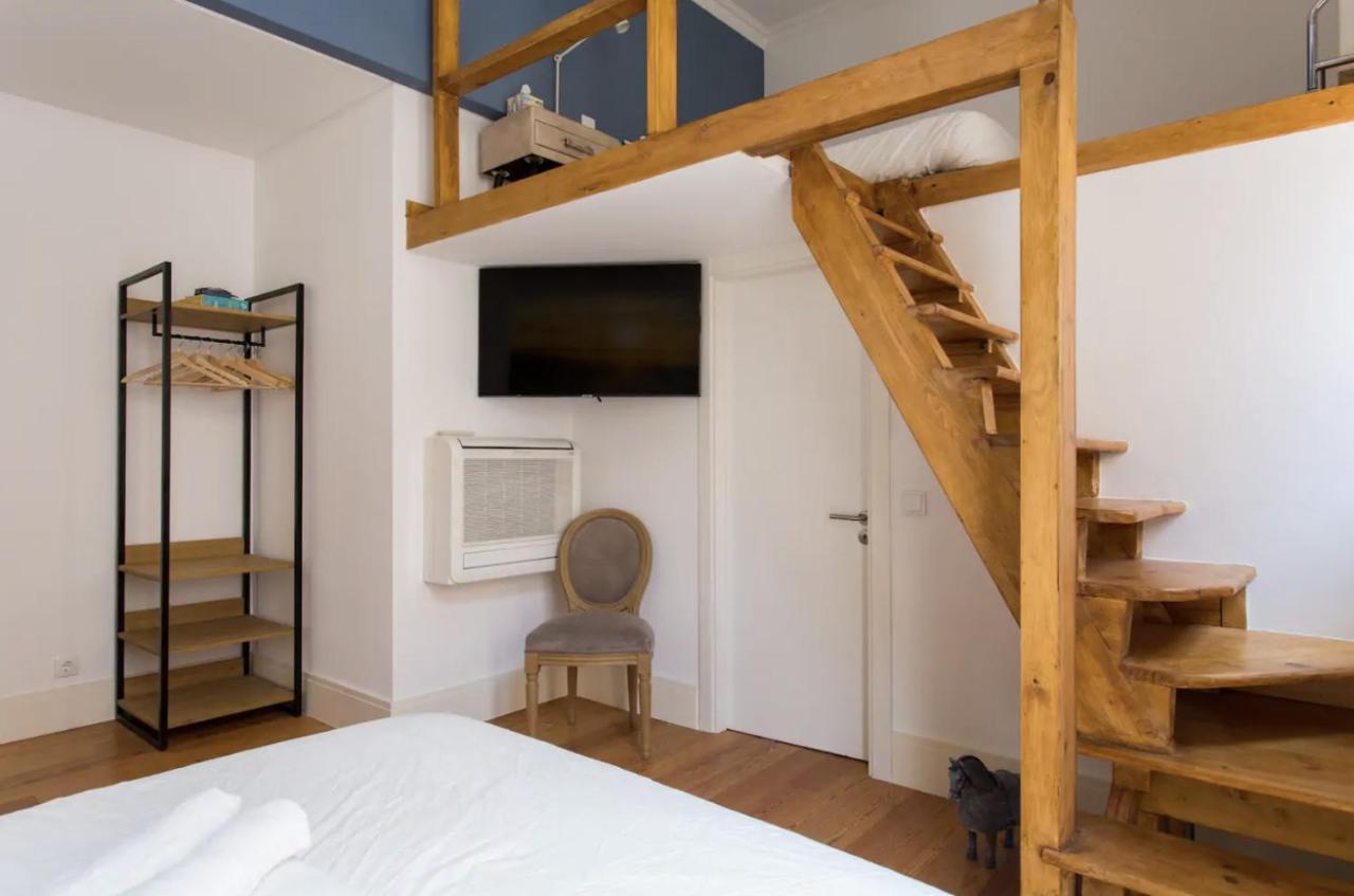 Ferienwohnung Beautiful 3-Story House In Chiado With A 40M² Private Terrace Lissabon Exterior foto