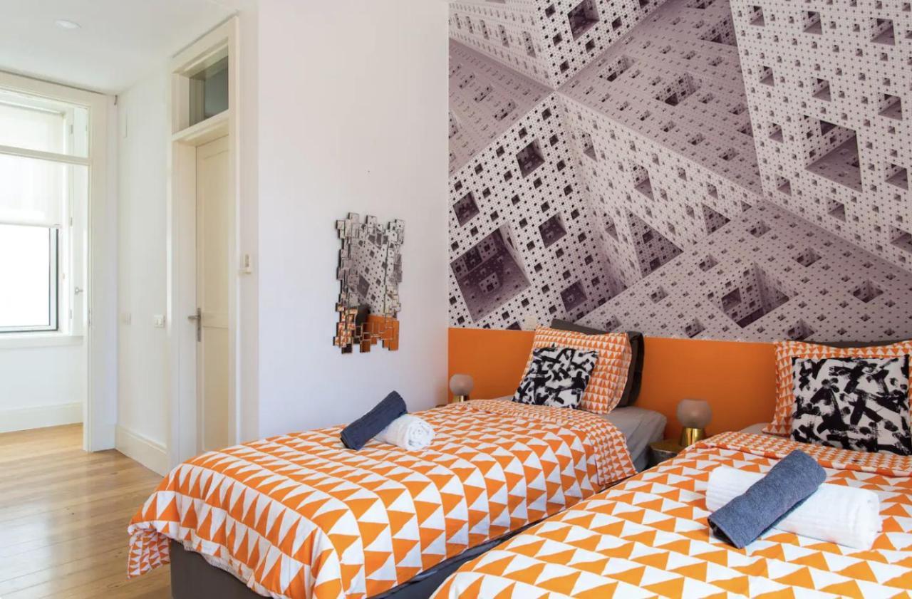 Ferienwohnung Beautiful 3-Story House In Chiado With A 40M² Private Terrace Lissabon Exterior foto