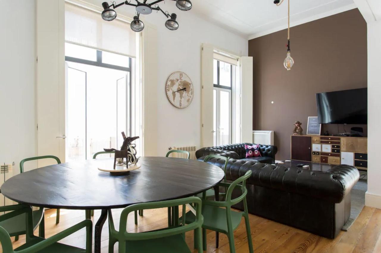 Ferienwohnung Beautiful 3-Story House In Chiado With A 40M² Private Terrace Lissabon Exterior foto