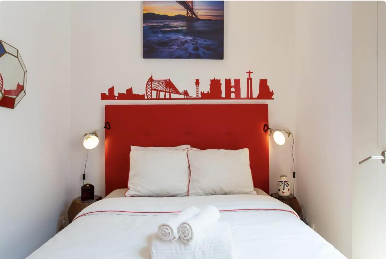 Ferienwohnung Beautiful 3-Story House In Chiado With A 40M² Private Terrace Lissabon Exterior foto